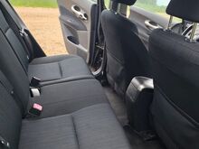 Toyota Auris 1.4VVT-i 71kw, 5k manu, 2008.a.