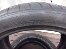 Летние шины 285/35 R21