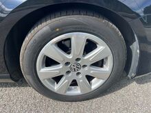 Volkswagen Passat 1.6 77kW