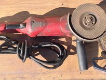 Relakas Milwaukee AGV16-125XC