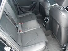 Audi A4 S line 2.0 110kW.