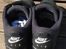 Air Jordan 4 RM