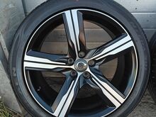 19-дюймовые литые диски Volvo с летней резиной