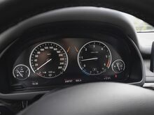 BMW X5 3.0 230kW Webasto, 7-Kohaline