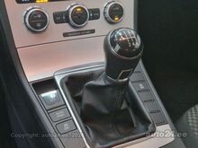 Volkswagen Passat 1.6 77kW