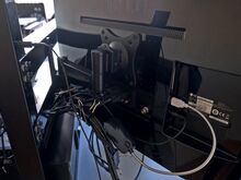 Kohandatud 4 monitoriga töökoht + PC + tool