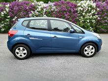 Kia Venga 1.4 66кВт бензин ECO Dynamics 2013