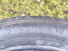 Suverehvid 235/50 R19 Michelin