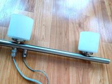 Rippuv laua lamp