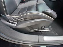 Volvo V60 T6 AWD R-DESIGN RECHARGE 2.0 257кВт