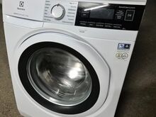 Pesumasin Electrolux Perfectcare 600 8kg