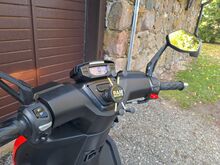 ROLLER PEUGEOT SPEEDFIGHT, VÄGA HEAS KORRAS