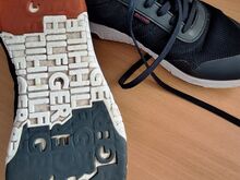 Jalanõud Tommy Hilfiger suurus 42.