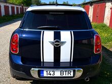 Mini Cooper D Countryman 2011a