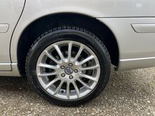 ПОЛНОПРИВОДНЫЙ Volvo V70 2.4 D5 136кВт, ДОПОЛНИТЕЛЬНЫЙ ОТОПИТЕ