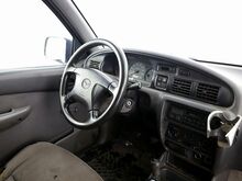Mazda B2500