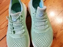 Crocs botased
