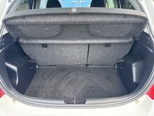 Toyota Yaris 1.4 D4D 66kw 3.3L/100km