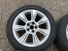 Audi 17 tolli originaal valuveljed naastrehvidega