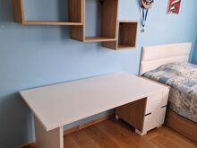 Meblik Kirjutuslaud sahtliboksiga