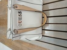 Guess kott