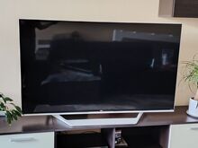 LG teler 60"