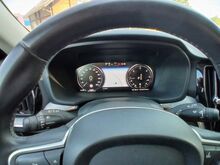 Volvo V60  2022