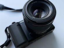 Sony ZV-E10 kaamera + Sony FE 50mm f/1.8 objektiiv