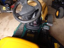 Газонный трактор YardMan