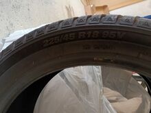 Kumho Wintercraft