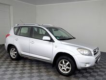 Тойота RAV4