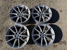 BMW (5x112) 18" originaal valuveljed + andurid