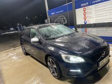 Volvo V60 Plug-in Hybrid R-Design 2.4 158 kW AWD