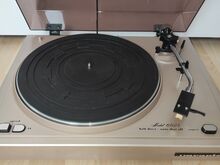 Marantz Model 6025 Turntable