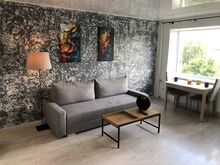 2-TOALINE ÜÜRIKORTER AHTMES