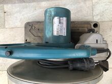Makita 2414NB metallilõikesaag
