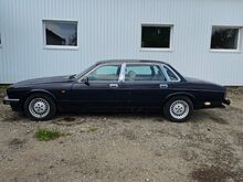 Jaguar Daimler Double Six 6.0 v12