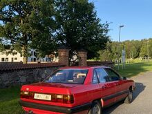 Audi 100 C3