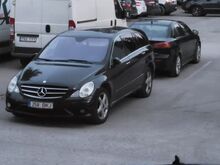 Mercedes-Benz  R350