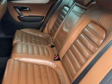 Volkswagen CC 2011
