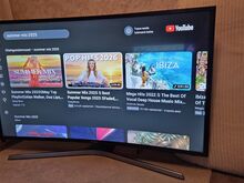 Samsung 40ˇˇ 4K UHD CURCED SMART TV