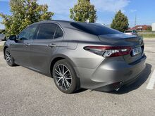 Toyotra Camry 2.5 Hybrid 12.12.2023 43000км