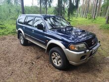 Mitsubishi Pajero 2.5 73кВт