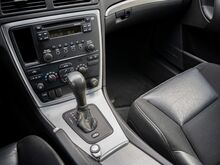 Volvo V70 2.4 D5 120кВт Momentum
