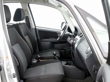 Сузуки SX4