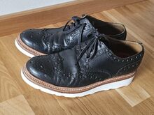 Grenson nahast brogue-kingad Vibram tallaga