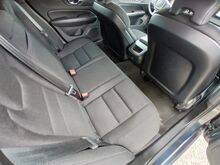 Volvo V60 2022