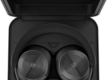 Bang Olufsen Beoplay H95 kõrvaklapid
