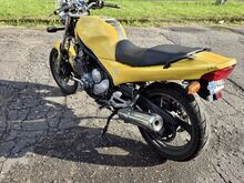 Yamaha XJ600s