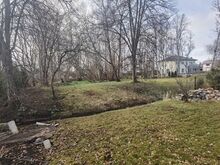 Ojaga piirnev krunt, elamumaa (Oblika 59, Pirita)